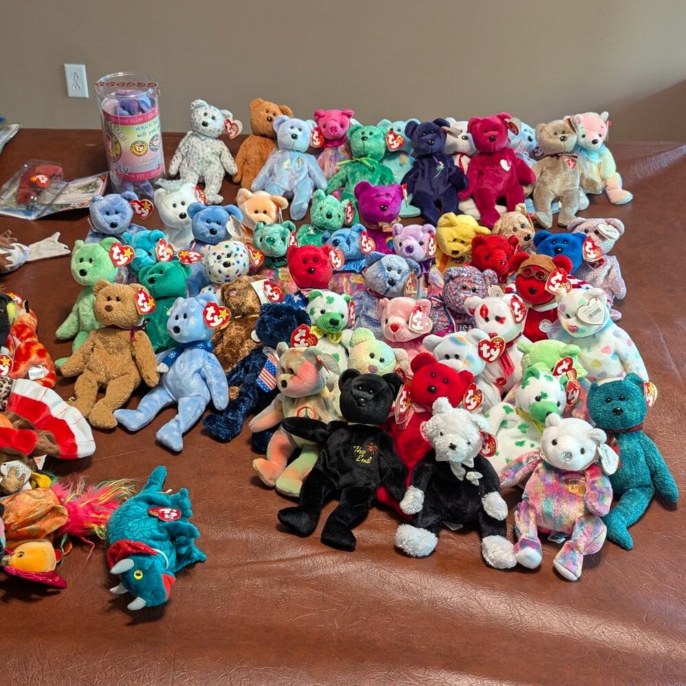 NWT Hundreds of Ty Beanie Babies From 1993 to early 2000's